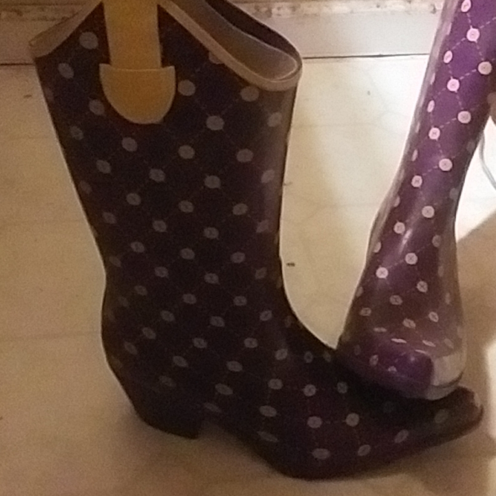 Nice rain boots